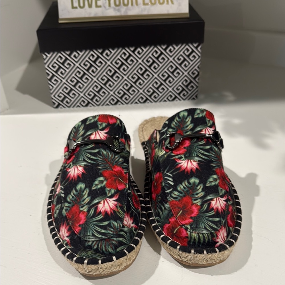 Floral Slip-On Espadrilles